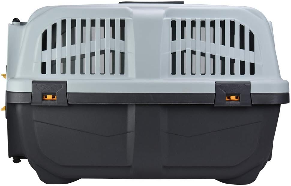 SKUDO 2 IATA Approved Pet Carrier XS (55x36x35cm) with metal door for flying small dogs and large cats.
