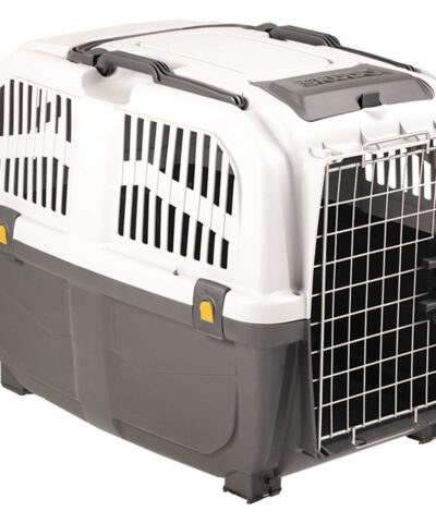 SKUDO 4 IATA Approved Pet Carrier M ($68 \text{ x } 48 \text{ x } 51 \text{ cm} \text{ (H)}$) for flying large dogs up to $30 \text{ kg}$. Features secure metal door, storage pockets.