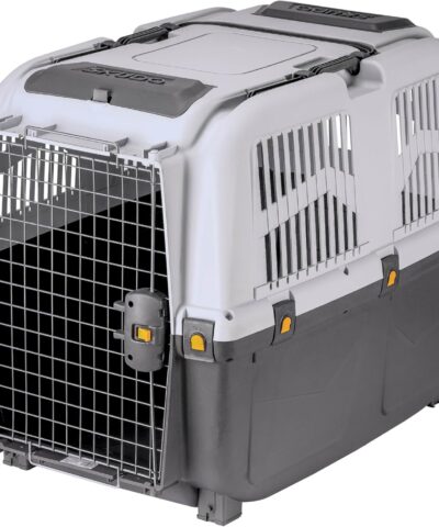 SKUDO 6 IATA Approved Pet Carrier XL (92x63x70cm) for flying very large dogs up to 45 kg from Dubai. Features secure metal door, storage pocket.