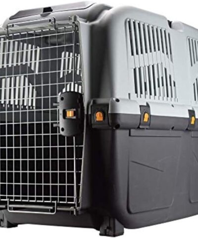 SKUDO 6 IATA Approved Pet Carrier XL (92x63x70cm) for flying very large dogs up to 45 kg from Dubai. Features secure metal door, storage pocket.